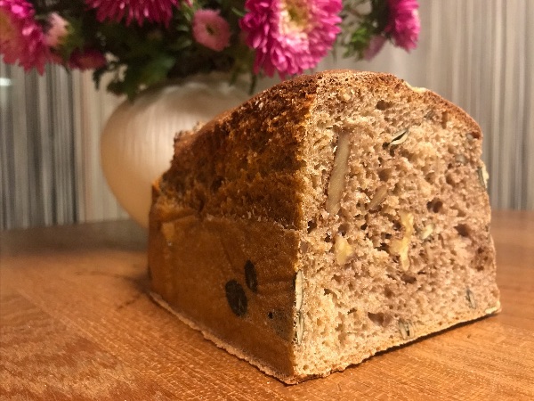 FREITAG, 11.03.2022, BROT BACKEN UND
WEIN GENIEßEN